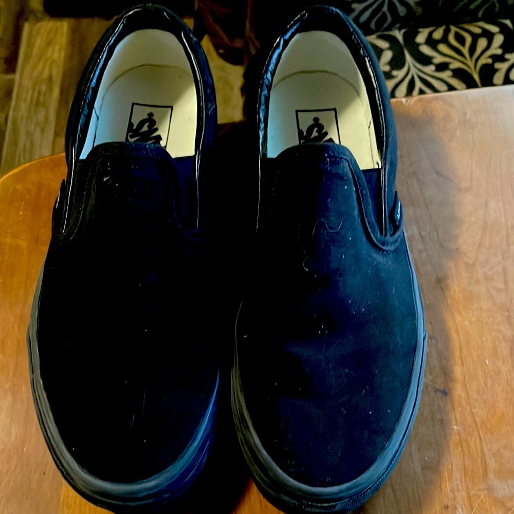 Black slip on vans